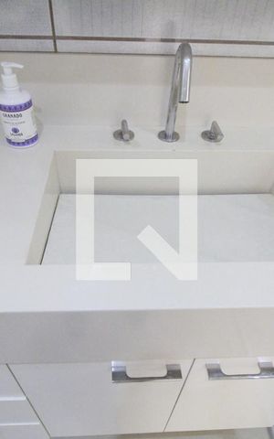Apartamento à venda com 190m², 4 quartos e 3 vagasSuíte 2