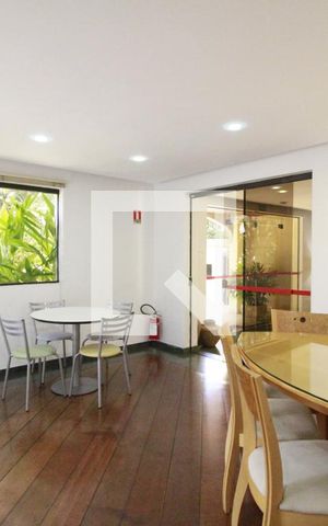 Apartamento à venda com 190m², 4 quartos e 3 vagasÁrea comum - Salão de festas