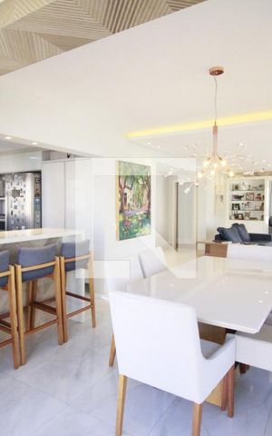 Apartamento à venda com 190m², 4 quartos e 3 vagasSala de Jantar