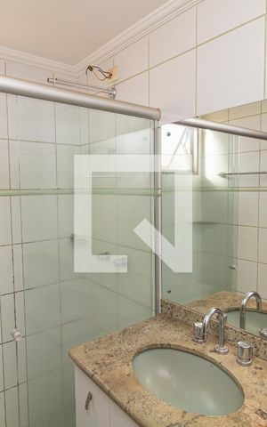 Apartamento para alugar com 107m², 3 quartos e 2 vagas Apartamento para alugar com 107m², 3 quartos e 2 vagasBanheiro da Suíte