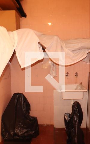 Casa à venda com 200m², 4 quartos e 4 vagasÁrea de Serviço