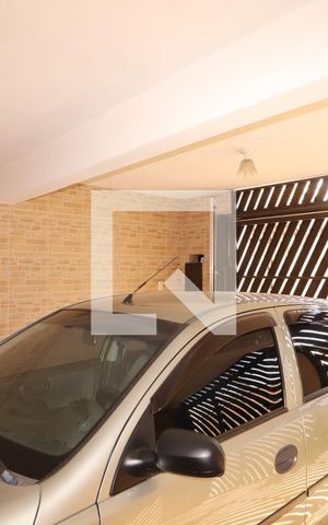 Casa à venda com 200m², 4 quartos e 4 vagasGaragem
