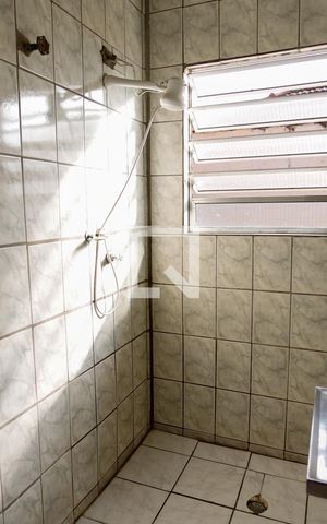 Casa à venda com 500m², 2 quartos e 10 vagas Casa à venda com 500m², 2 quartos e 10 vagasBanheiro