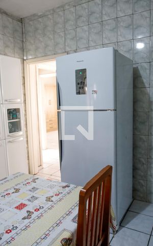 Casa à venda com 500m², 2 quartos e 10 vagas Casa à venda com 500m², 2 quartos e 10 vagasCozinha