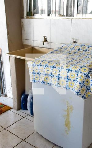 Casa à venda com 500m², 2 quartos e 10 vagas Casa à venda com 500m², 2 quartos e 10 vagasLavanderia