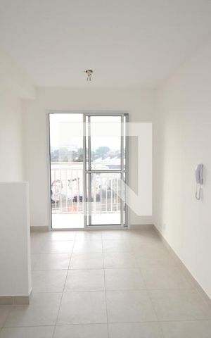 Apartamento para alugar com 32m², 1 quarto e sem vagaSala/Cozinha