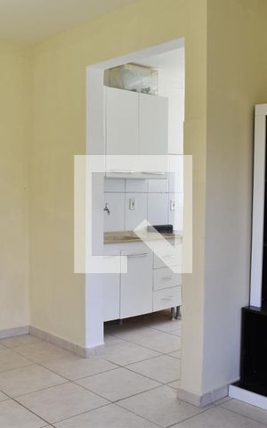 Apartamento à venda com 45m², 2 quartos e 1 vagaSala