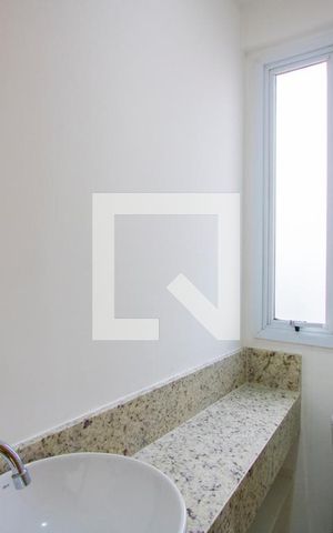 Apartamento para alugar com 85m², 3 quartos e 2 vagas Apartamento para alugar com 85m², 3 quartos e 2 vagasLavabo
