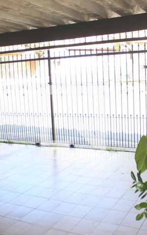 Casa à venda com 175m², 3 quartos e 2 vagasGaragem