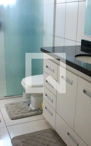 Casa à venda com 175m², 3 quartos e 2 vagasBanheiro 3
