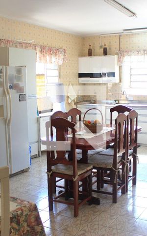 Casa à venda com 175m², 3 quartos e 2 vagasCozinha