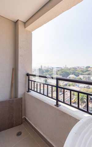 Apartamento à venda com 27m², 1 quarto e sem vagaSacada e área de serviço