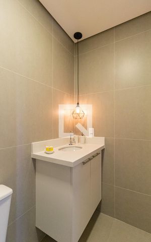 Apartamento à venda com 27m², 1 quarto e sem vagaBanheiro da suíte
