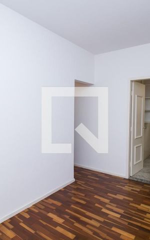 Apartamento para alugar com 120m², 3 quartos e 2 vagas Apartamento para alugar com 120m², 3 quartos e 2 vagasCopa