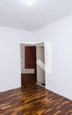 Apartamento para alugar com 120m², 3 quartos e 2 vagas Apartamento para alugar com 120m², 3 quartos e 2 vagasSala