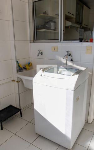 Apartamento à venda com 82m², 3 quartos e 1 vaga Apartamento à venda com 82m², 3 quartos e 1 vagaLavabo