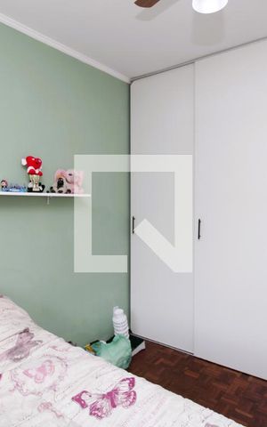 Casa à venda com 300m², 6 quartos e 7 vagasQuarto 2