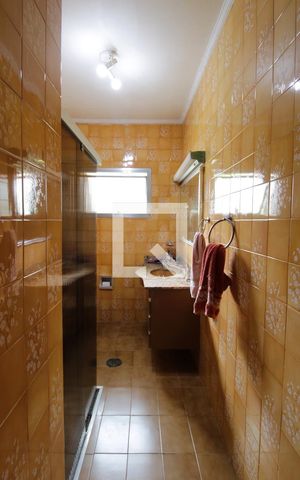 Casa à venda com 300m², 6 quartos e 7 vagasBanheiro 2