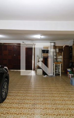 Casa à venda com 300m², 6 quartos e 7 vagasGaragem