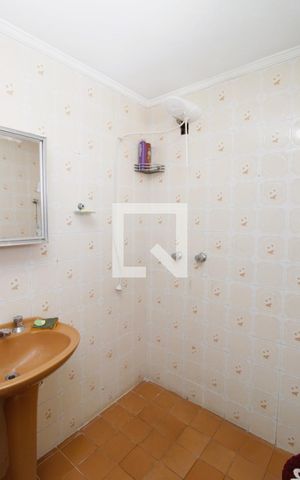 Casa à venda com 300m², 6 quartos e 7 vagasBanheiro 3