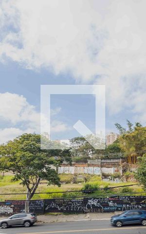 Casa à venda com 300m², 4 quartos e 6 vagasVista do Quarto 1
