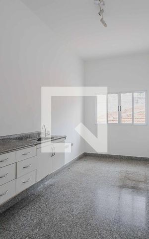Casa à venda com 300m², 4 quartos e 6 vagasCozinha 1
