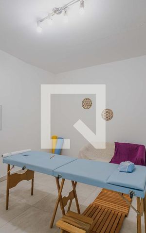Casa à venda com 300m², 4 quartos e 6 vagasEdícula/Quarto 3