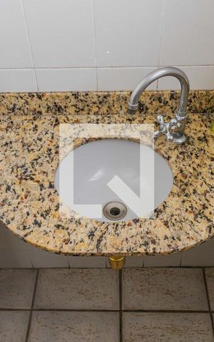 Casa à venda com 300m², 4 quartos e 6 vagasLavabo