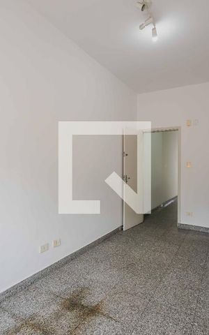 Casa à venda com 300m², 4 quartos e 6 vagasCozinha 1