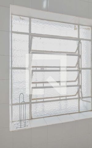 Casa à venda com 300m², 4 quartos e 6 vagasLavabo