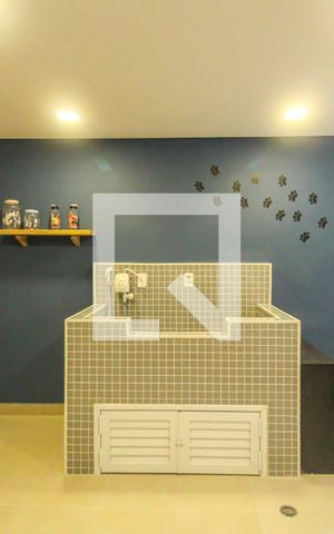 Apartamento à venda com 40m², 2 quartos e sem vaga Apartamento à venda com 40m², 2 quartos e sem vagaÁrea comum