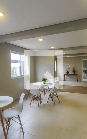 Apartamento à venda com 40m², 2 quartos e sem vaga Apartamento à venda com 40m², 2 quartos e sem vagaÁrea comum