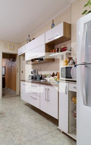 Casa à venda com 200m², 2 quartos e 2 vagasCozinha