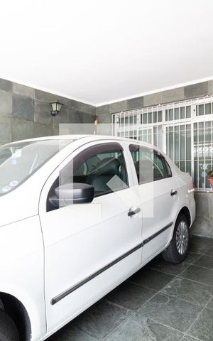 Casa à venda com 200m², 2 quartos e 2 vagasGaragem
