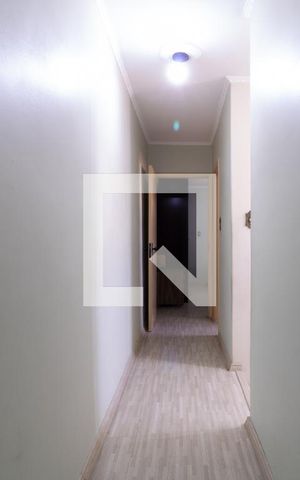 Casa à venda com 200m², 2 quartos e 2 vagasCorredor