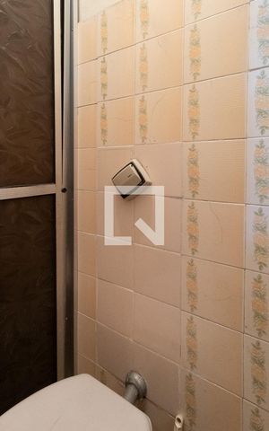 Casa à venda com 200m², 2 quartos e 2 vagasBanheiro 3