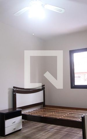 Casa à venda com 200m², 2 quartos e 2 vagas Casa à venda com 200m², 2 quartos e 2 vagasQuarto 2
