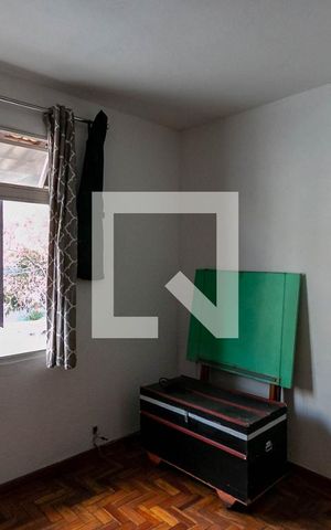 Casa à venda com 360m², 4 quartos e 6 vagas Casa à venda com 360m², 4 quartos e 6 vagasedícula