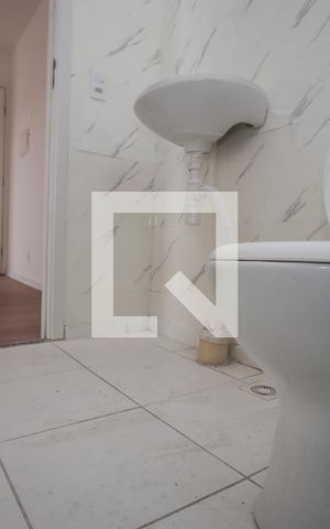Apartamento à venda com 31m², 2 quartos e sem vaga Apartamento à venda com 31m², 2 quartos e sem vagaBanheiro