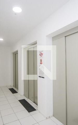 Apartamento à venda com 31m², 2 quartos e sem vaga Apartamento à venda com 31m², 2 quartos e sem vagaHall Social