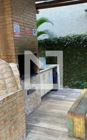 Apartamento à venda com 138m², 3 quartos e 1 vaga Apartamento à venda com 138m², 3 quartos e 1 vagaÁrea comum - Churrasqueira