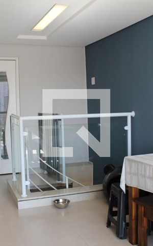 Casa à venda com 150m², 2 quartos e 1 vagaSala 2° piso 