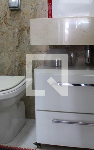 Casa à venda com 150m², 2 quartos e 1 vagaBanheiro 1