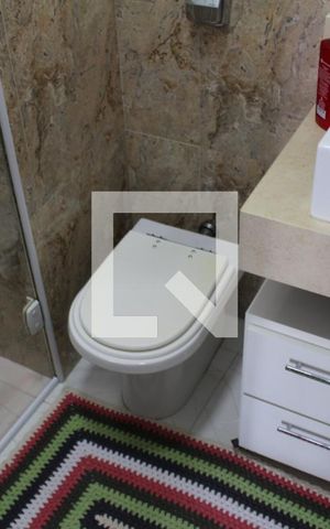 Casa à venda com 150m², 2 quartos e 1 vagaBanheiro 1