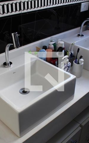 Casa à venda com 150m², 2 quartos e 1 vagaBanheiro 2
