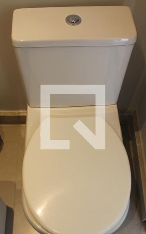 Casa à venda com 150m², 2 quartos e 1 vagaBanheiro 2