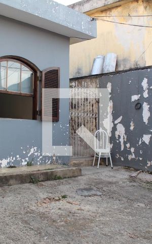 Casa à venda com 150m², 3 quartos e 2 vagasGaragem