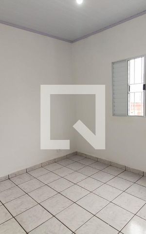 Casa à venda com 98m², 3 quartos e sem vaga Casa à venda com 98m², 3 quartos e sem vagaQuarto 2