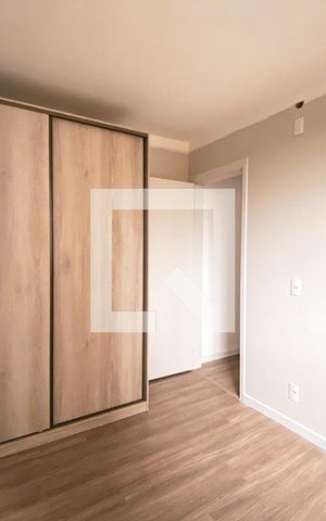 Apartamento para alugar com 42m², 2 quartos e 1 vagaQuarto 