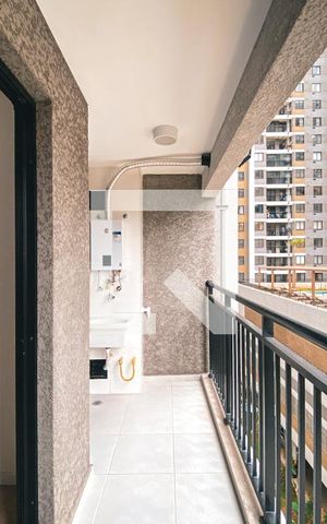 Apartamento para alugar com 42m², 2 quartos e 1 vagaVaranda